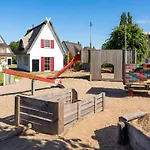 Prázdninový dům Urlaub Im Reethaus Delphin Mit Whirlpool Und Sauna By Interhome Beckerwitz