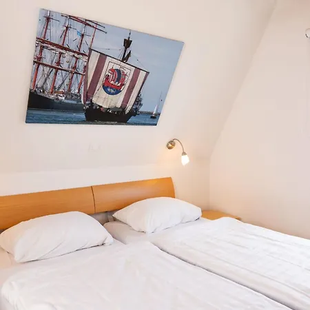 Prázdninový dům Urlaub Im Reethaus Delphin Mit Whirlpool Und Sauna By Interhome